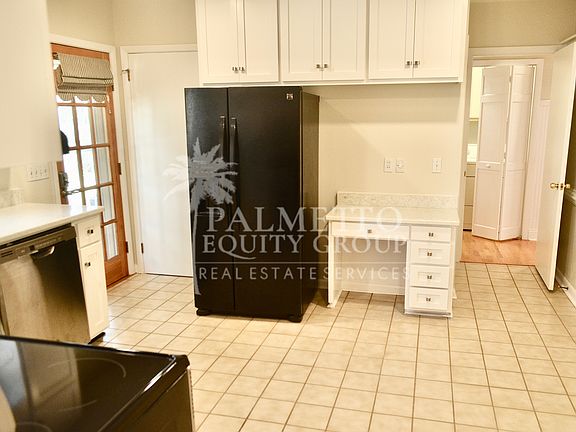 5th image of 102 Forestdale Dr