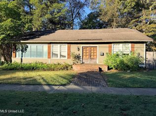 209 N Bolivar Ave, Cleveland, MS 38732