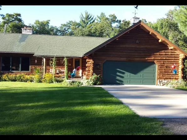 1696 Silver Creek Rd, Whitehall, MI 49461