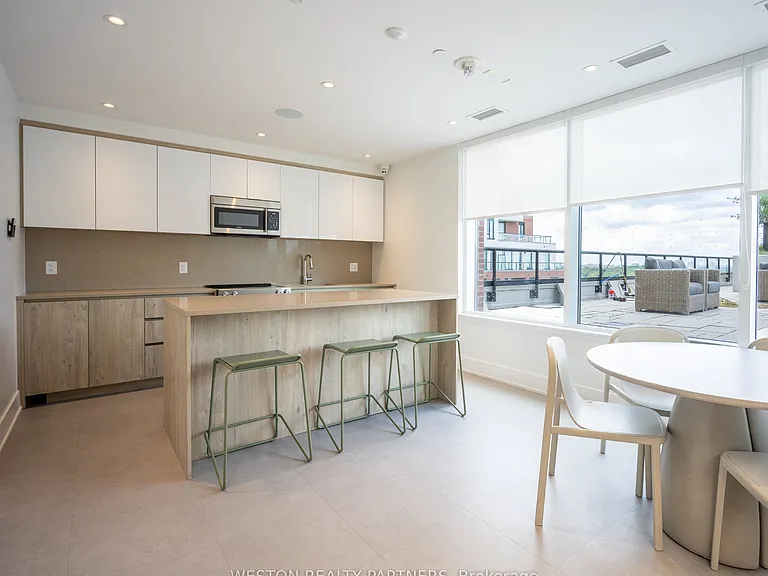 3100 Keele St #605 — Photo 27