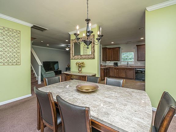 5th image of 325 Foster Greens Ct