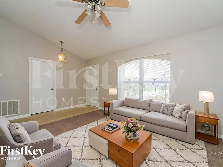 1417 Kissimmee Ct — Photo 3