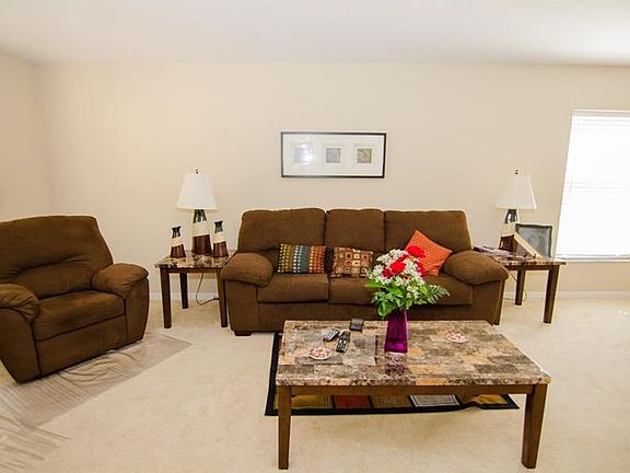 4th image of 433 Grand Canal Dr