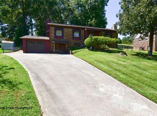 405 Lardner Pl, High Point, NC 27260