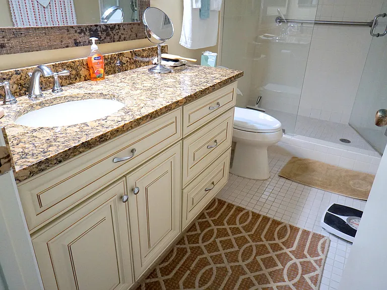 7286 Huntington Ln #306 — Photo 15