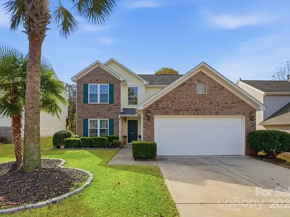 143 Amber Woods Dr, Tega Cay, SC 29708