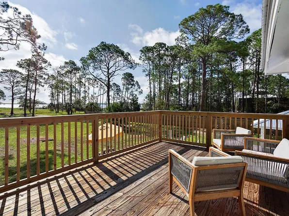 216 Levy Bay Rd, Panacea, FL 32346