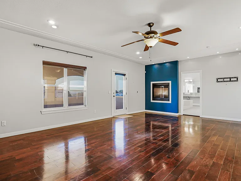 1297 Cypress Ridge Dr — Photo 24