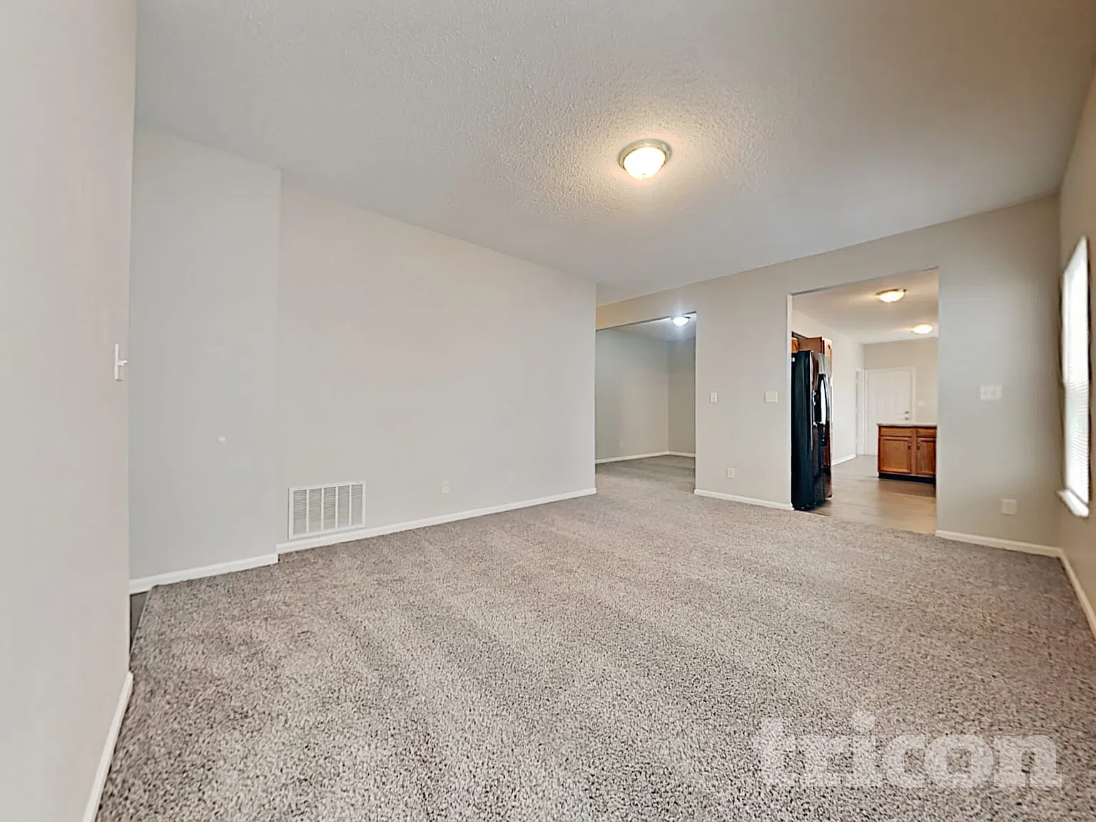5429 Powder River Court Indianapolis IN — Photo 2