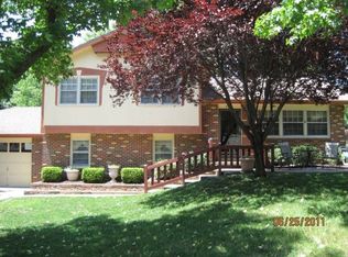 9410 Walmer St, Overland Park, KS 66212