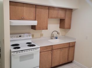 35 Custis Ave, N White Plains, NY 10603