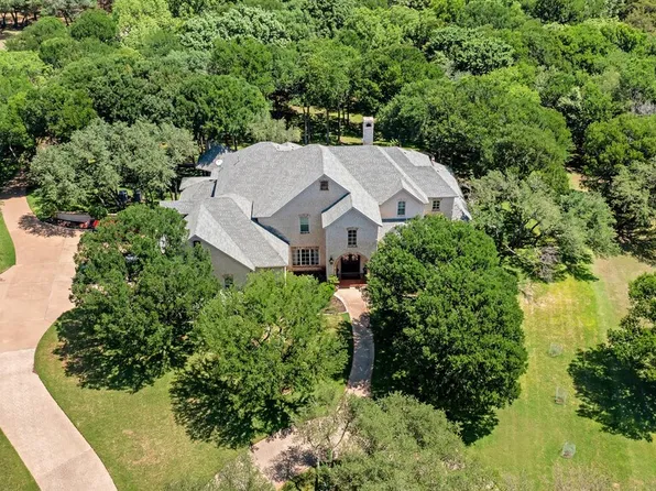 565 Lost Hunters Cyn, China Spring, TX 76633