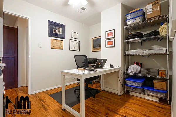 Sold by NMRE | media 9