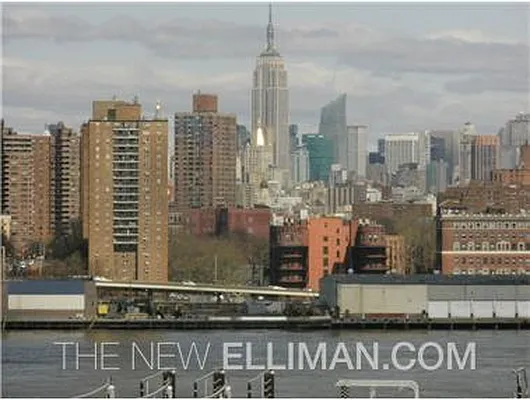 Rented by Douglas Elliman | media 19