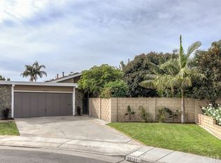 20151 Crater Cir, Huntington Beach, CA 92646