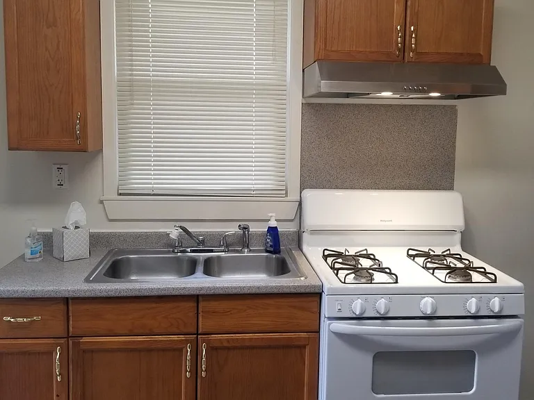 332 Dennis Ave — Photo 9