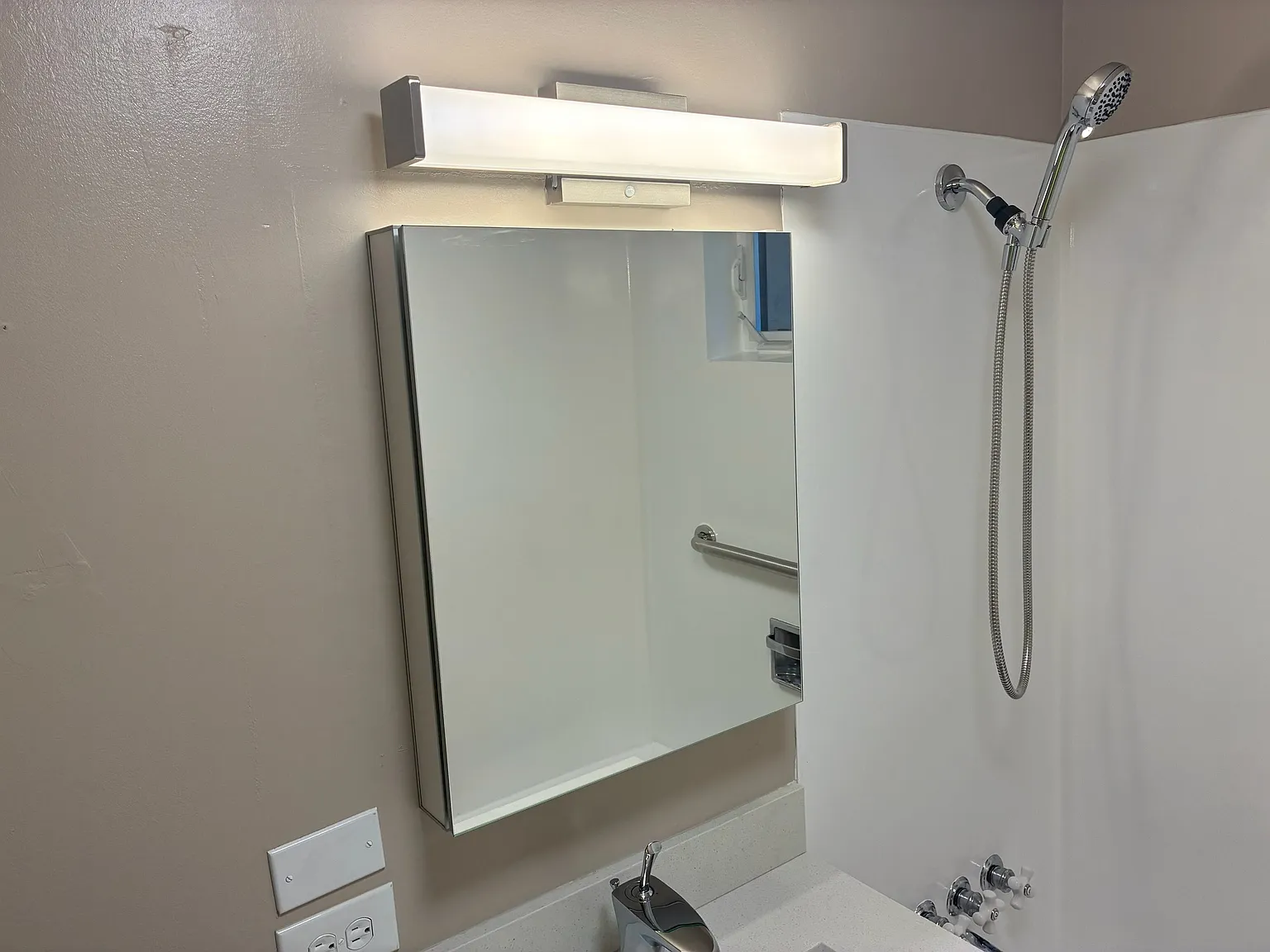 1 bed, 528 sqft, $1,925 — Photo 4
