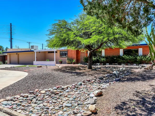 7052 E Baker St, Tucson, AZ 85710