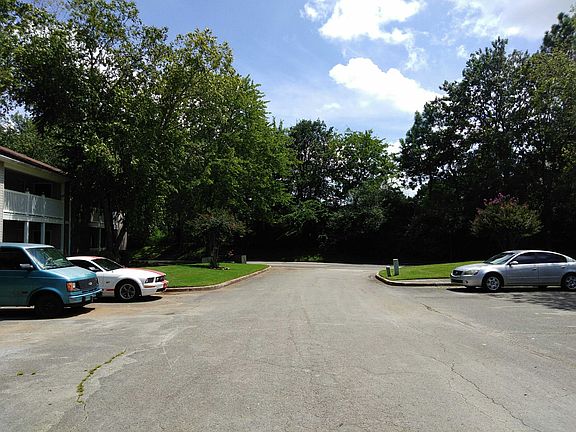 5th image of 6622 Willow Pointe Dr NW APT F