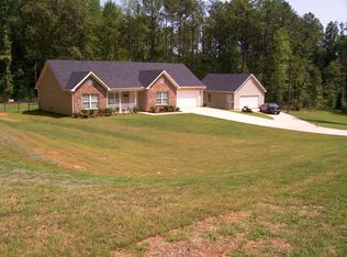 1924 Fisher Dr, Stockbridge, GA 30281