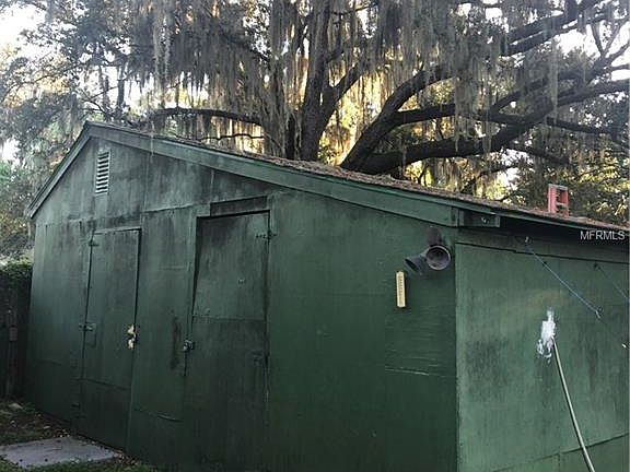 4th image of 5904 Harvey St