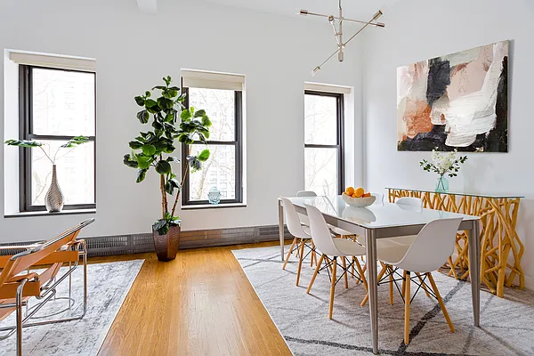 Sold by Douglas Elliman | media 21