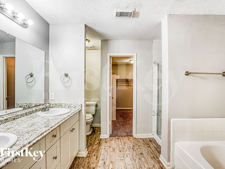 518 Foxglove Dr — Photo 13