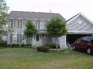 1981 Peach Tree Ln, Algonquin, IL 60102