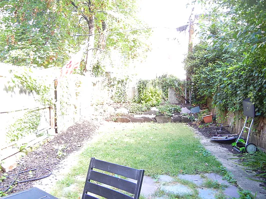 Rented by Brooklyn Heights Real Estate Inc | media 29