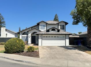 9012 Caymus Ct, Bakersfield, CA 93312