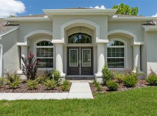 54 Daisy St, Homosassa, FL 34446