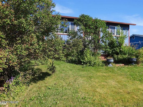 3rd image of 6601 Eileen Cir
