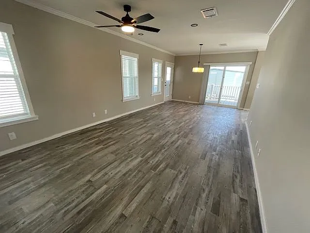 2 bed, 2.0 bath, 1564 sqft, $1,549 — Photo 3