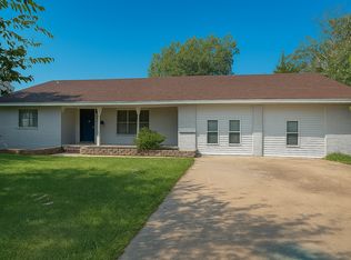 1204 NW Fort Sill Blvd, Lawton, OK 73507