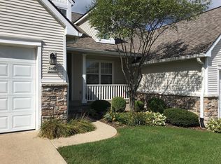 3407 Huron View Ct, Dexter, MI 48130