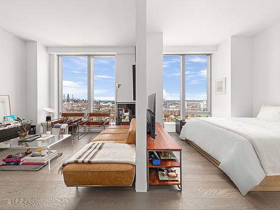 3rd image of 252 South St #60G