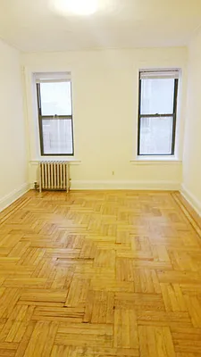 Rented by MTY Group, Inc | media 9