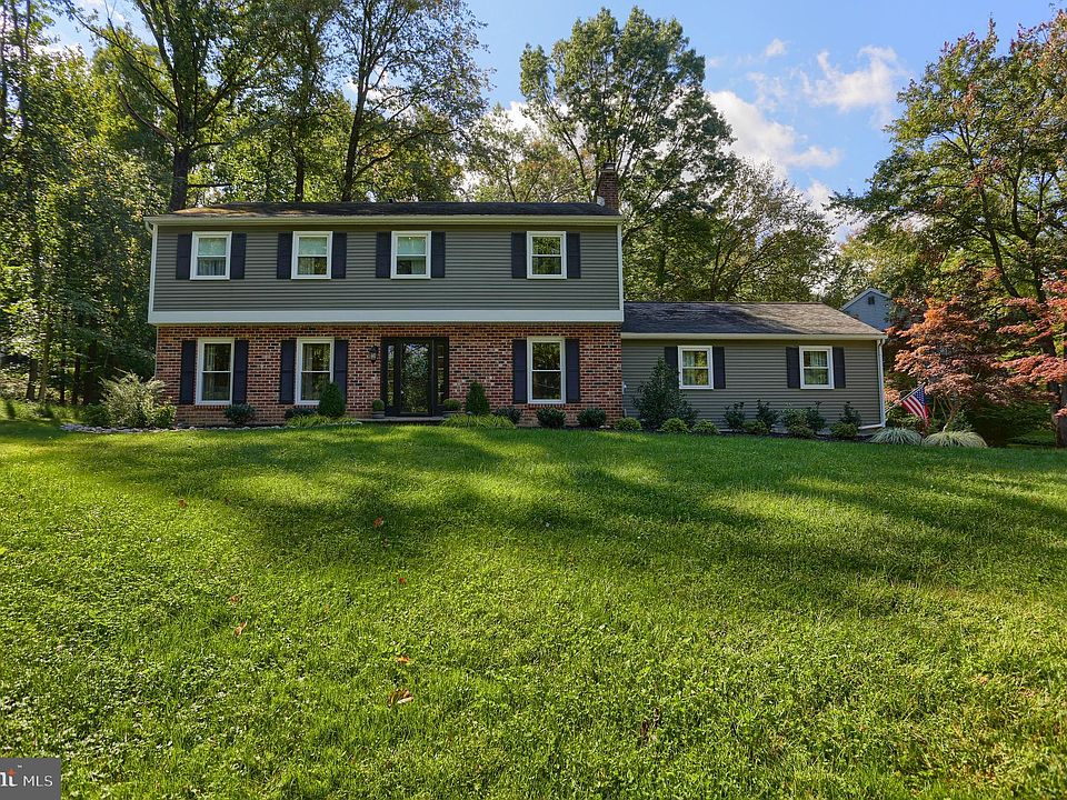 1st image of 301 William Salesbury Dr