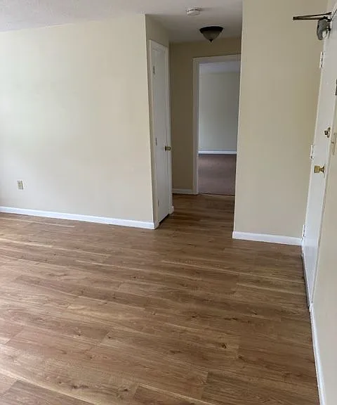 46 Hawthorne St — Photo 7