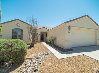 685 W Tiger Pl, Green Valley, AZ 85614