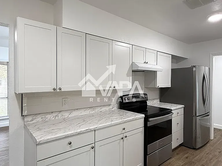 4938 Bernadine Dr — Photo 4
