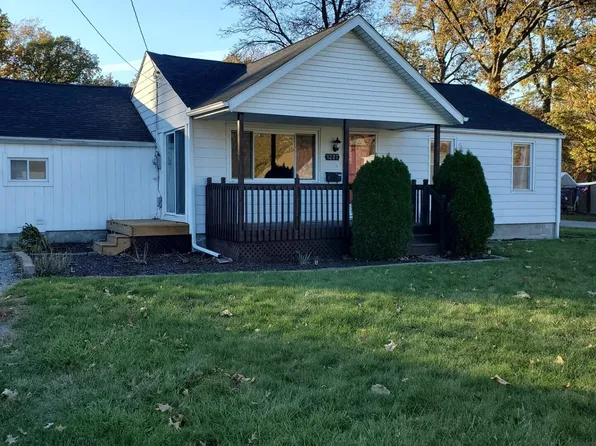 1227 Virginia Ave, Lima, OH 45801