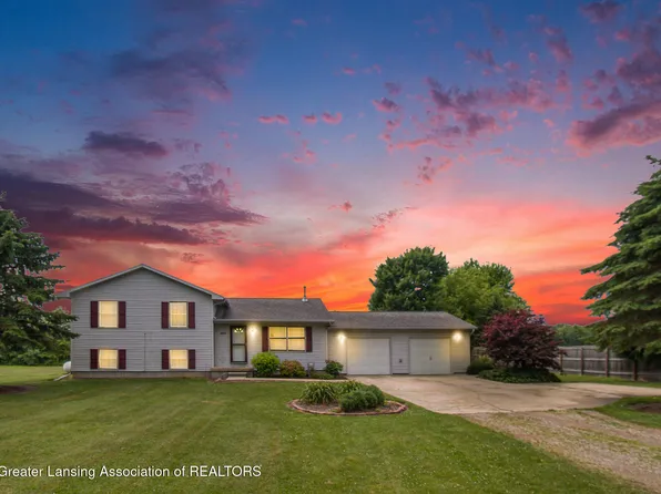 4452 Stone Rd, Onondaga, MI 49264