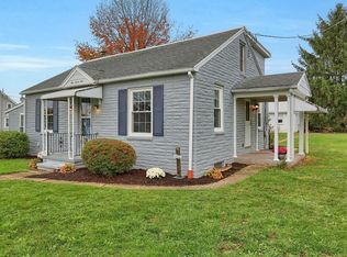 179 N 4th St, Mount Wolf, PA 17347