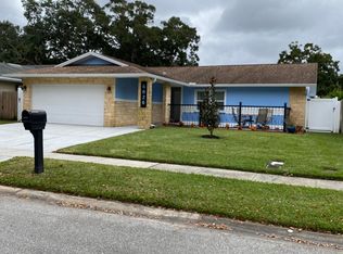 6826 Circlecreek Dr N, Pinellas Park, FL 33781