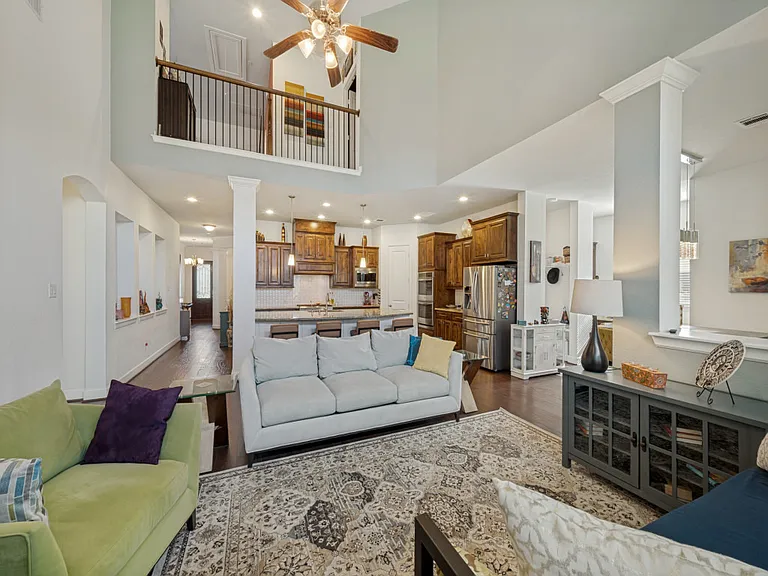 415 Dry Canyon Dr — Photo 7