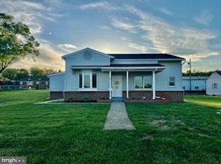 81 Jefferson Terrace Rd, Charles Town, WV 25414