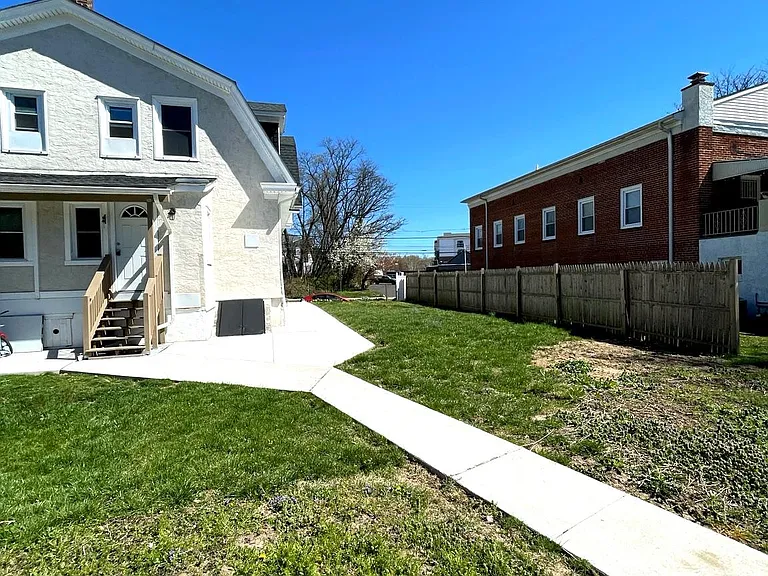 626 N York Rd #624 — Photo 17
