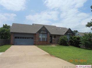 3308 Bahama Dr, Sand Springs, OK 74063