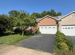 58 Bon Aire Dr, Shepherdstown, WV 25443